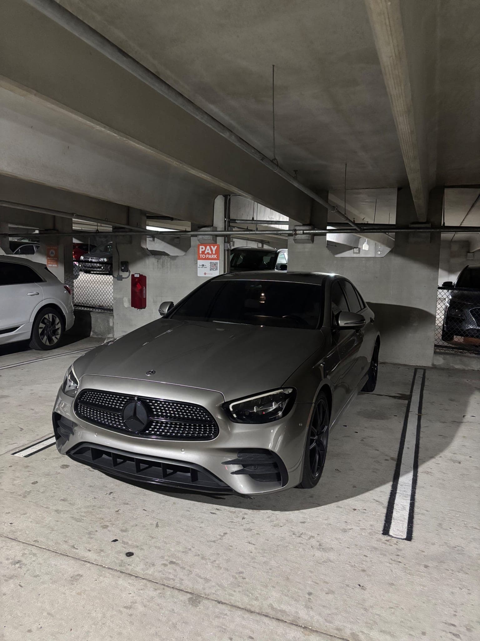 Mercedes-Benz E350 (Starlights)