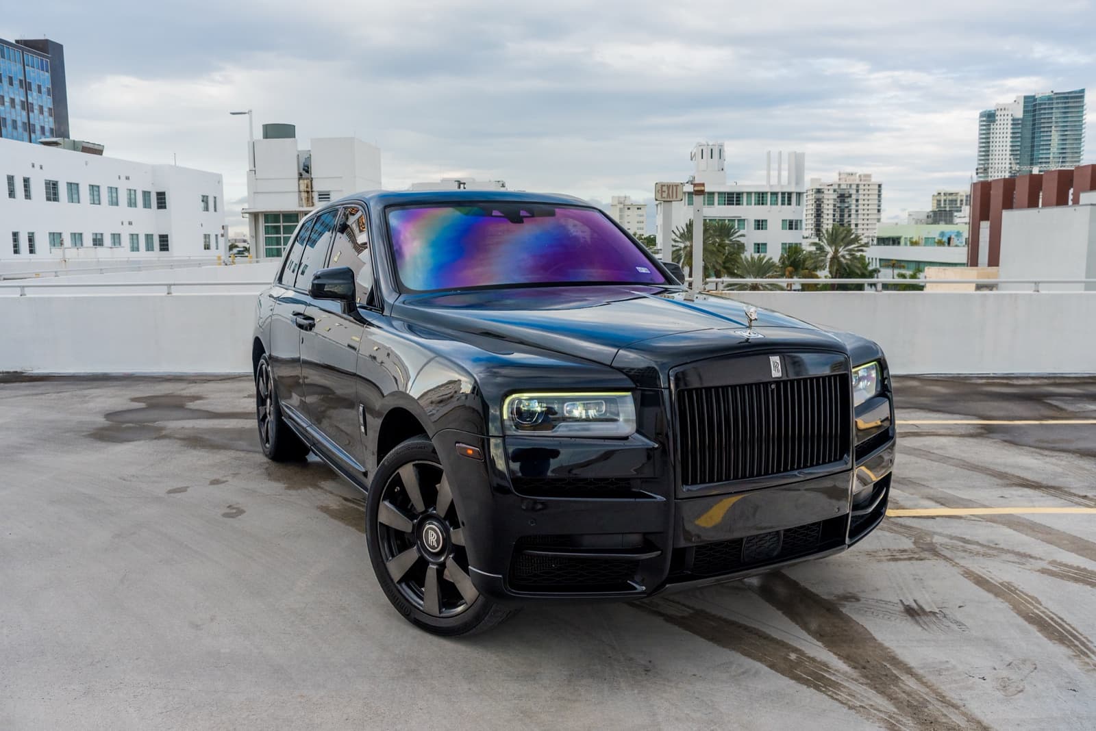 Rolls-Royce Cullinan Black (2)