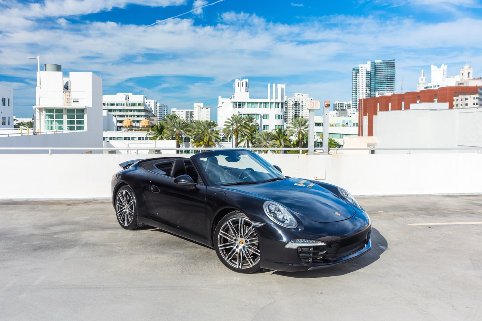 Porsche 911 Carrera Convertible Black Edition Black