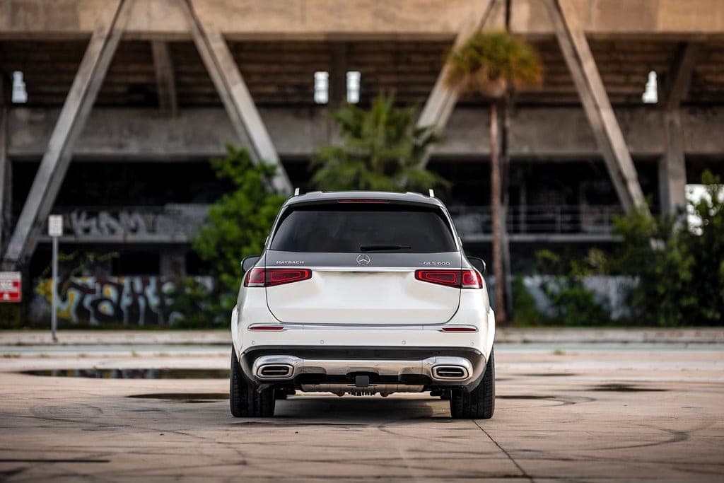 2021 Mercedes-Maybach GLS 600 (Two-Tone Gray)