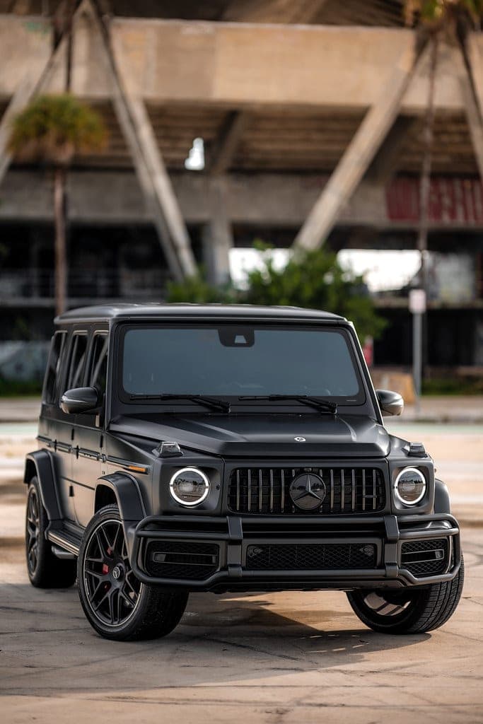 2022 Mercedes-AMG G 63 (Black on Red)