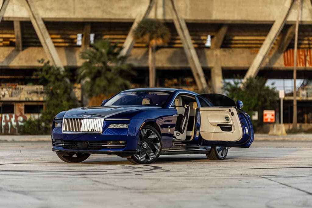 2025 Rolls-Royce Spectre (Blue)